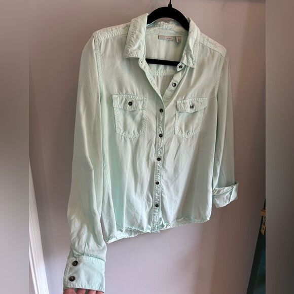 Halogen Button-Up - Picture 2 of 6